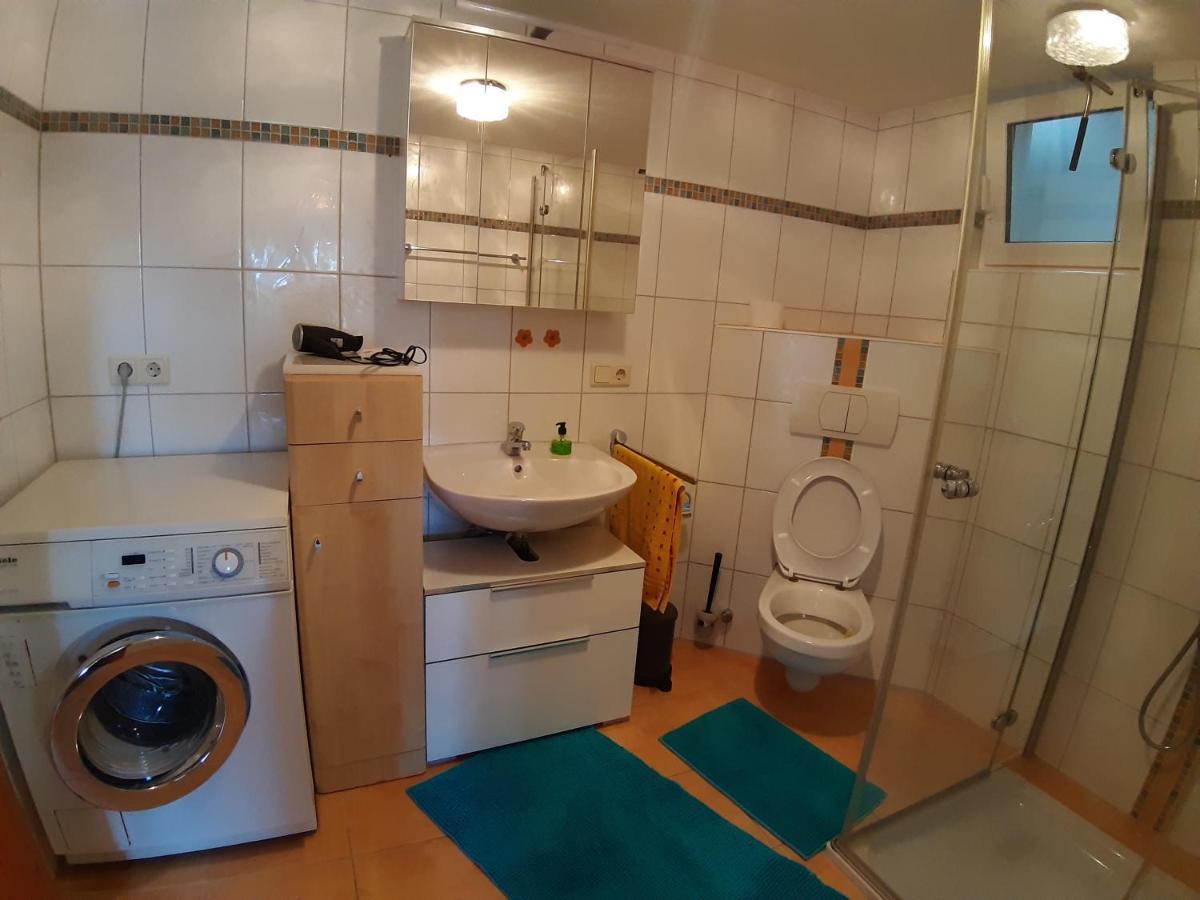 Ferienwohnungen Leffer Großheirath エクステリア 写真