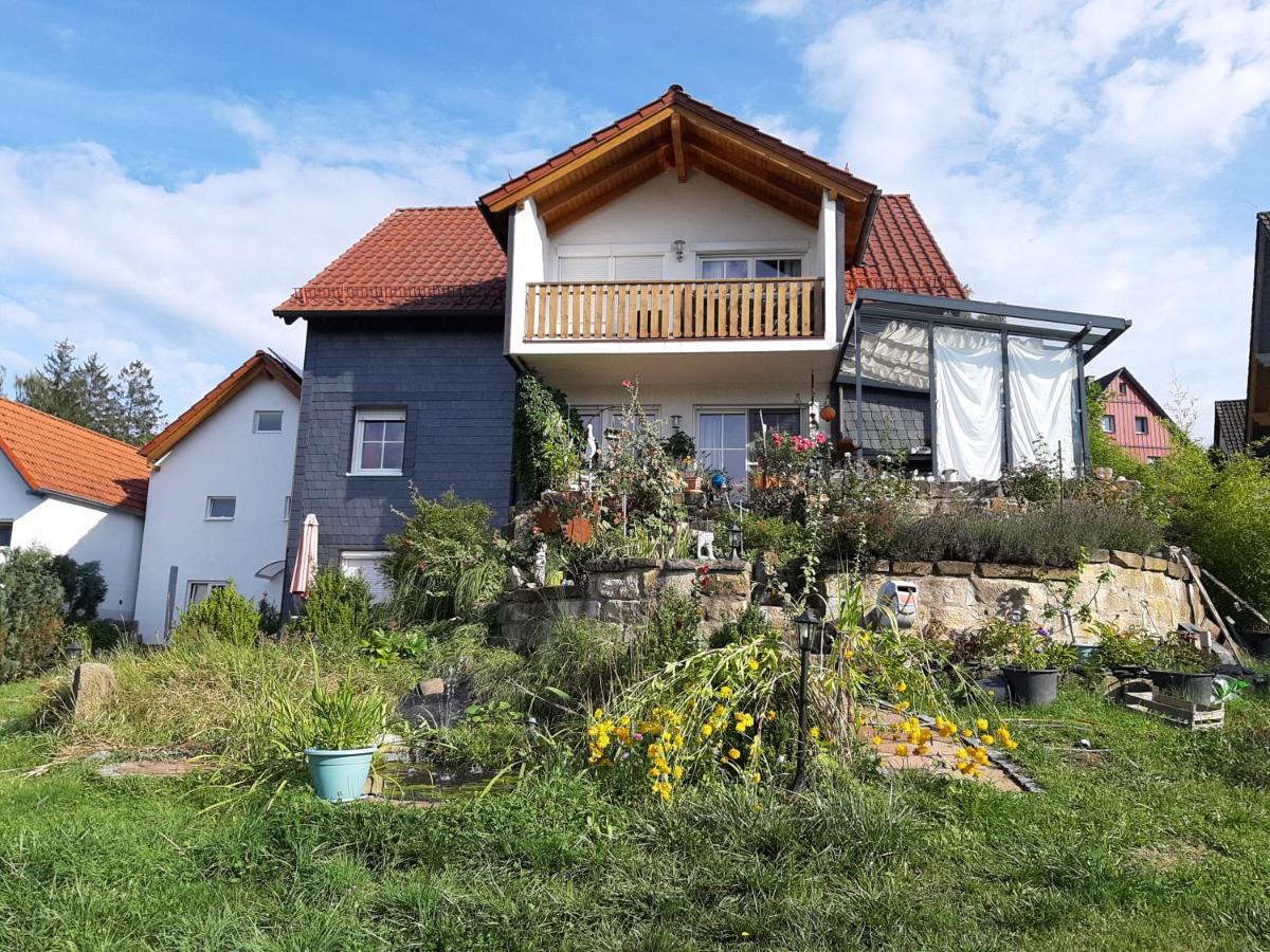 Ferienwohnungen Leffer Großheirath エクステリア 写真