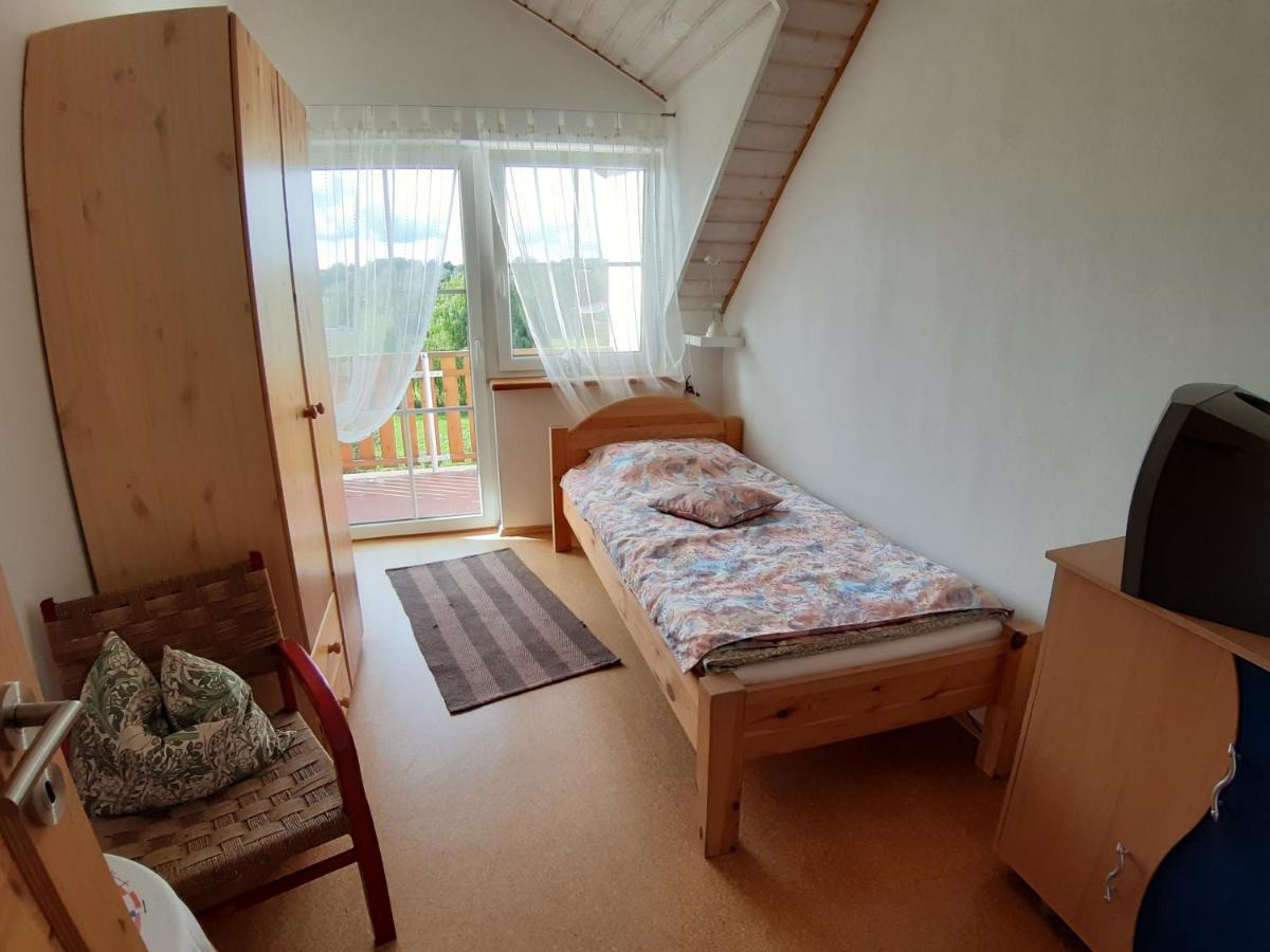 Ferienwohnungen Leffer Großheirath エクステリア 写真